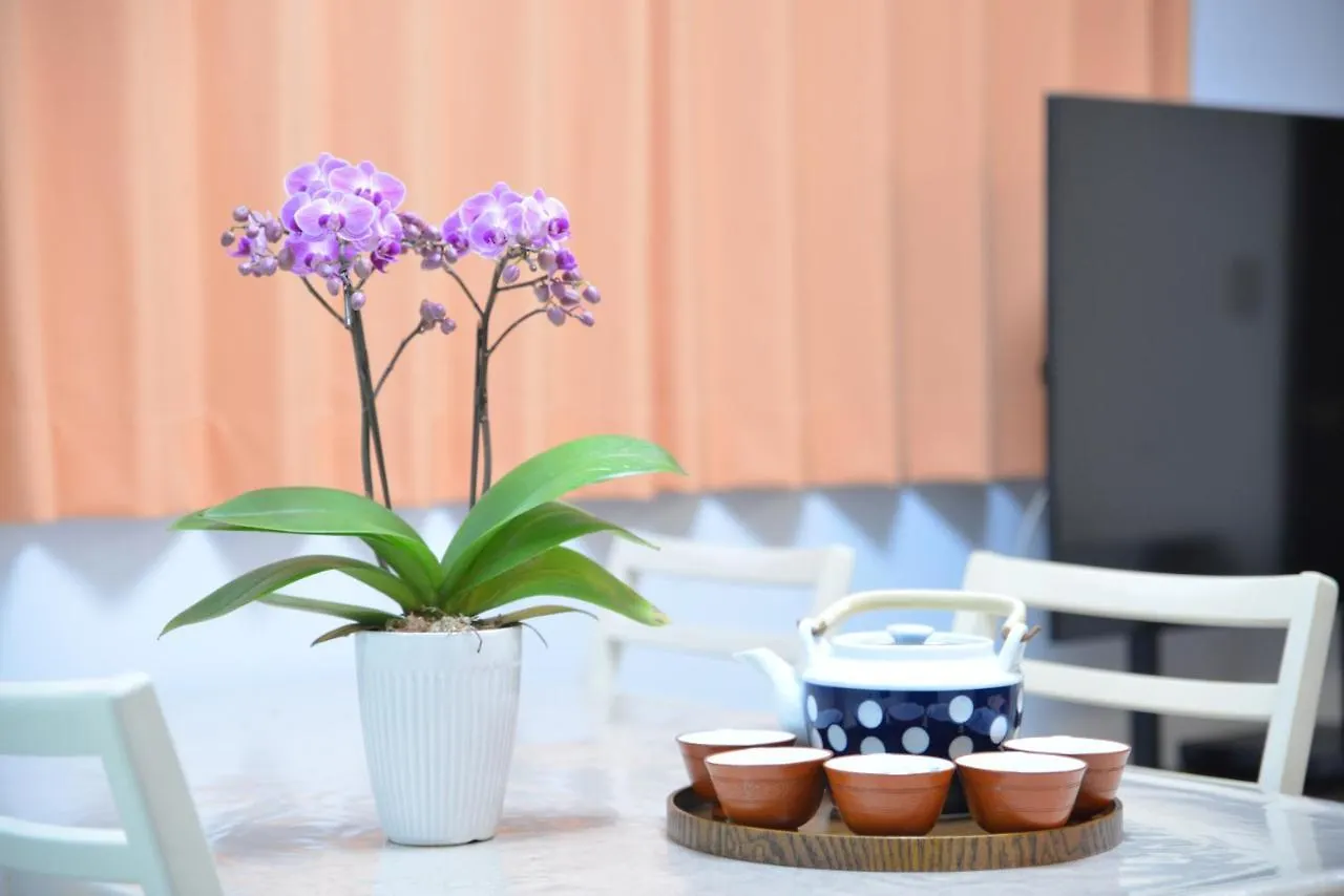 Kanae House Tokyo 0*,